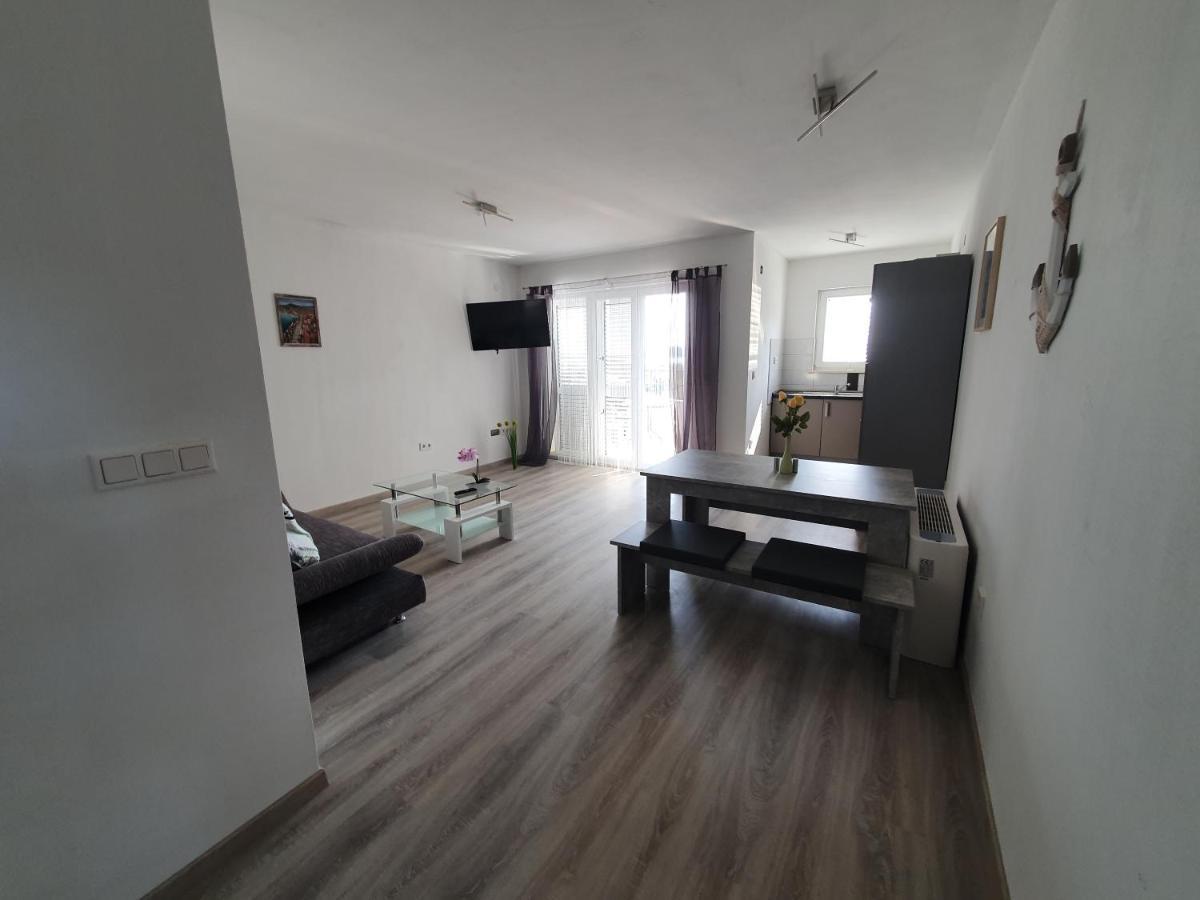 Apartments Villa M&M 2 비빈제 외부 사진