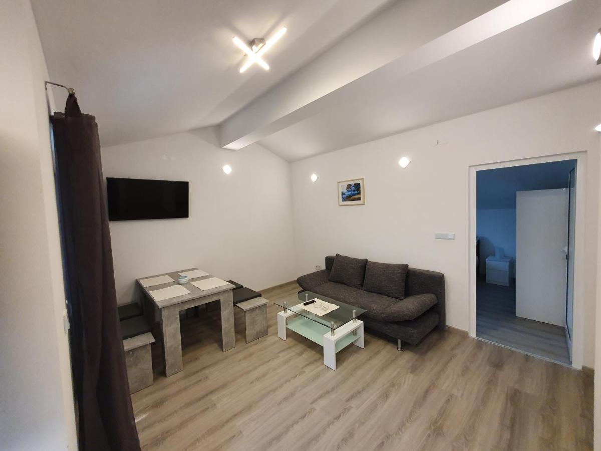 Apartments Villa M&M 2 비빈제 외부 사진