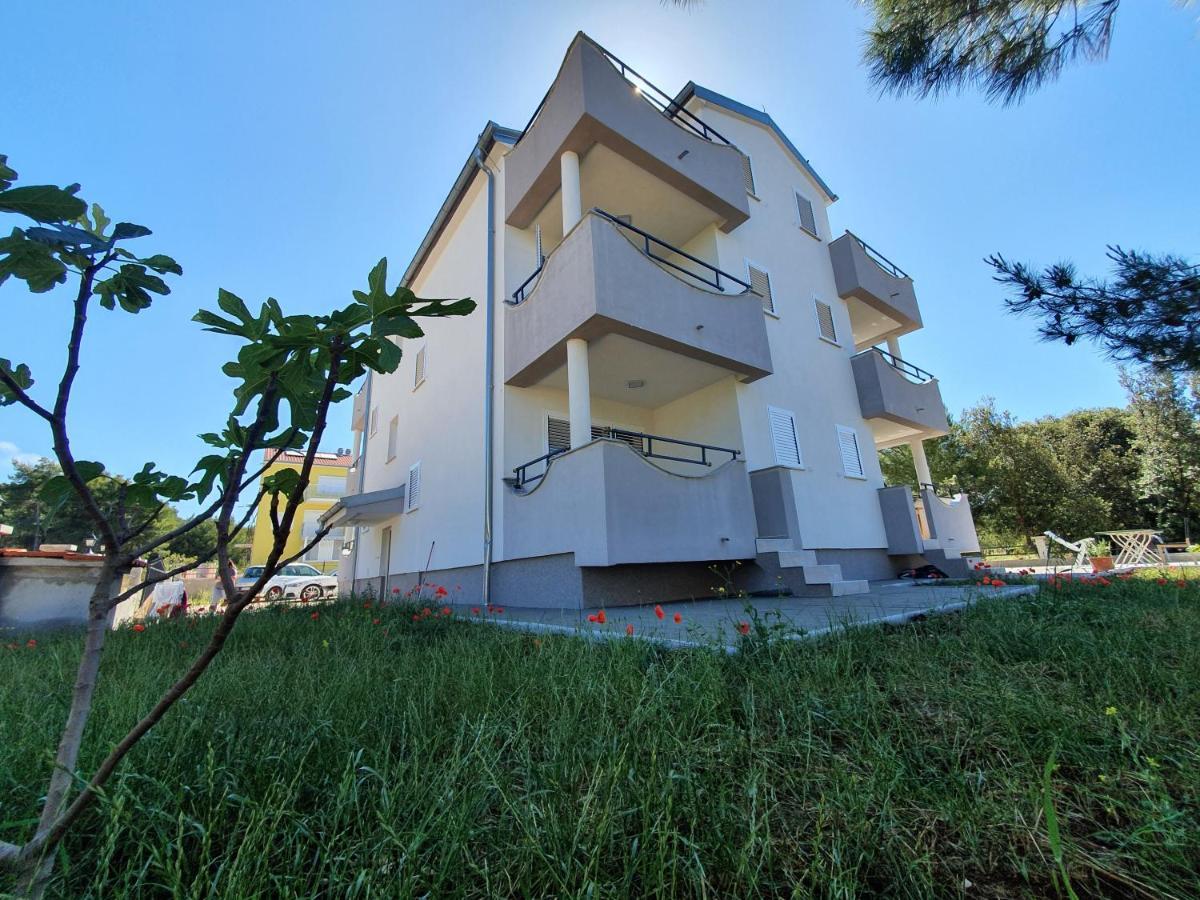Apartments Villa M&M 2 비빈제 외부 사진